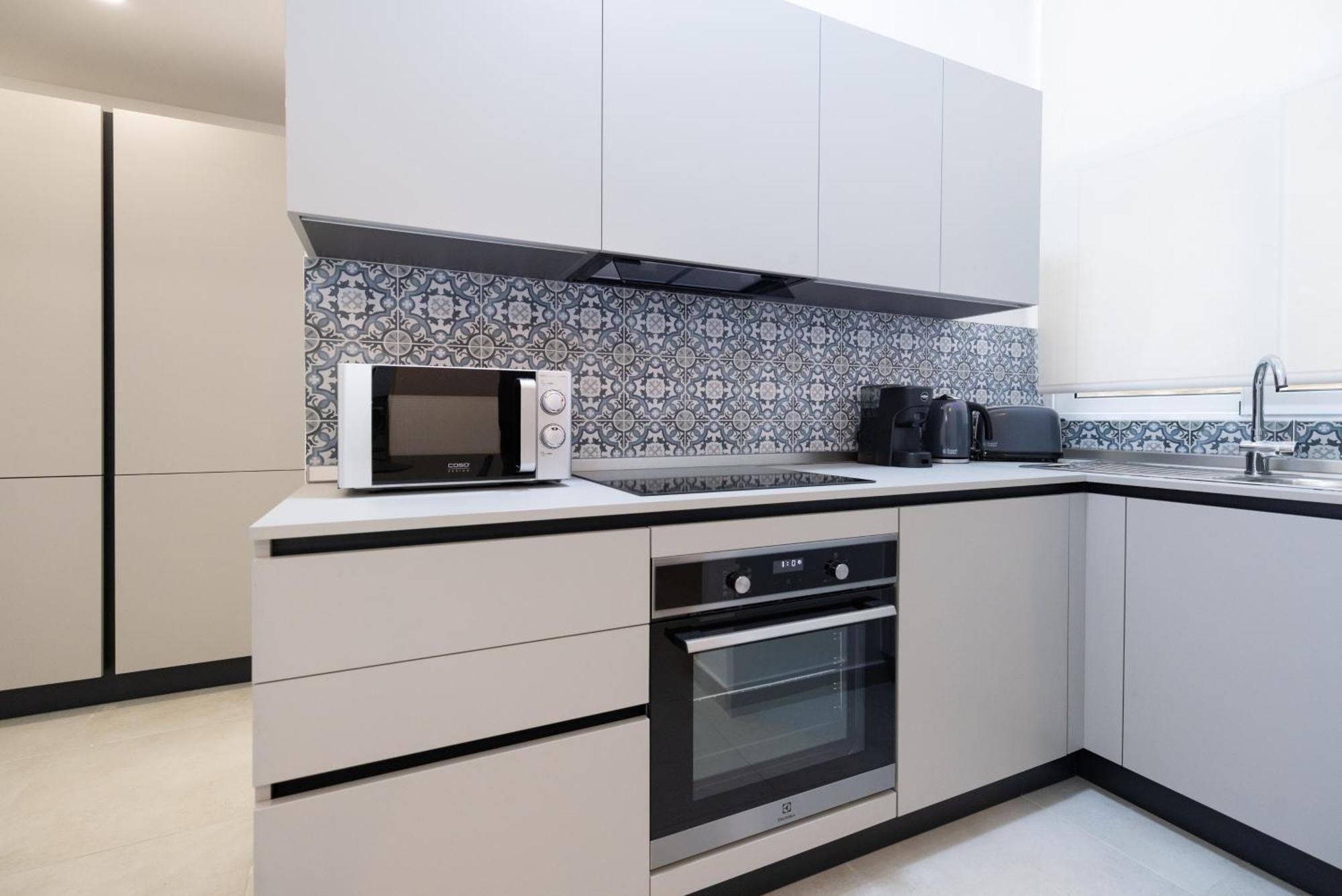 Apartment Collection - Mediterranean Views *