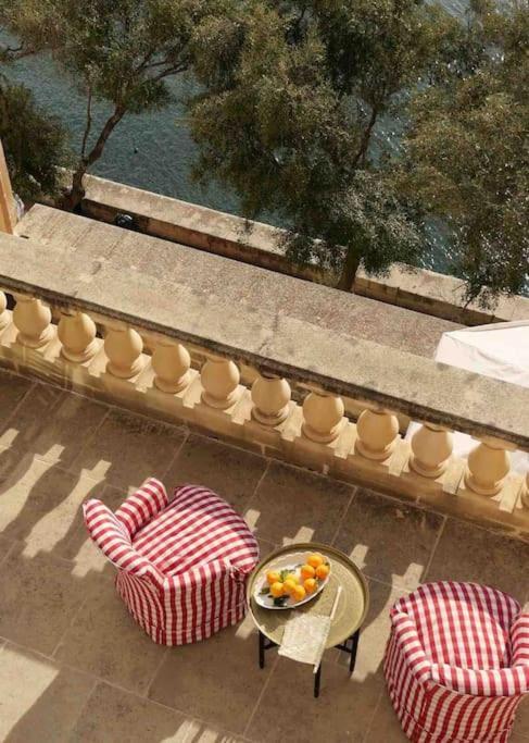 Penthouse W/ Unique Harbour View Apartment Valletta