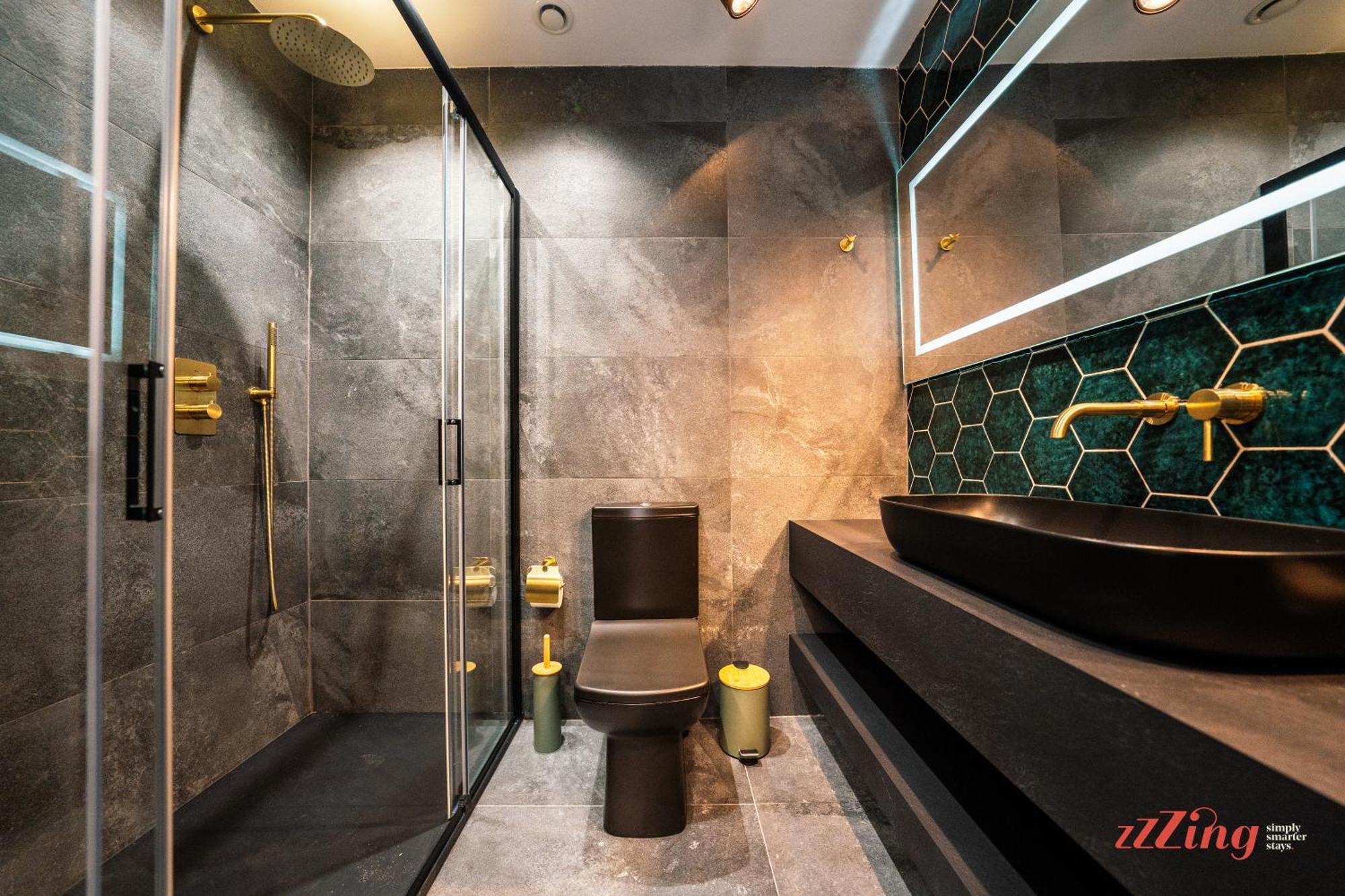 Avalon Boutique Hotel