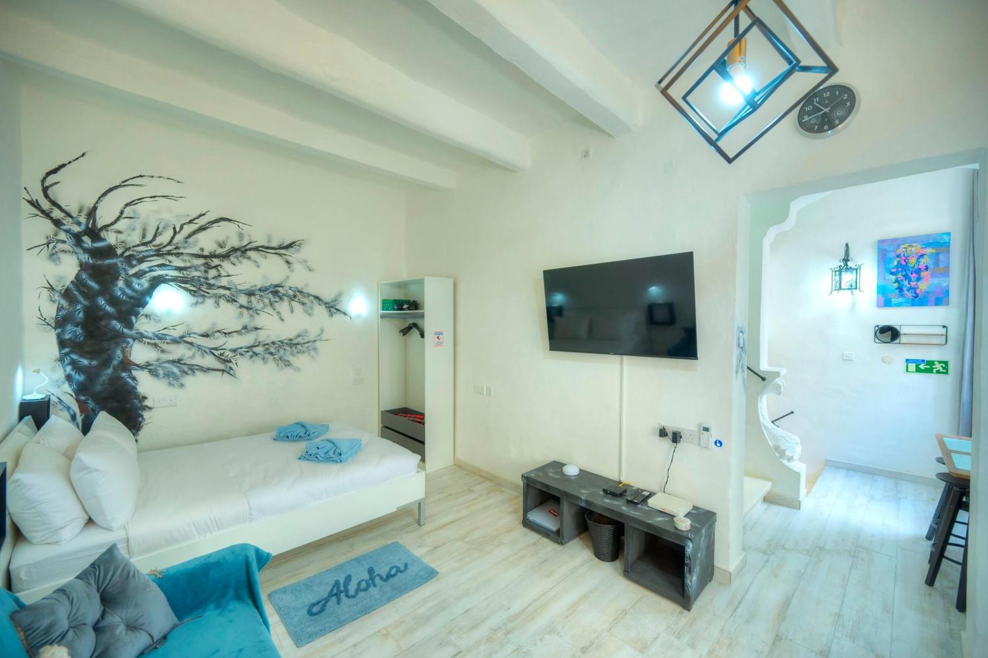 Charming 3 Storey In Centre, Ngri1-1 * Valletta
