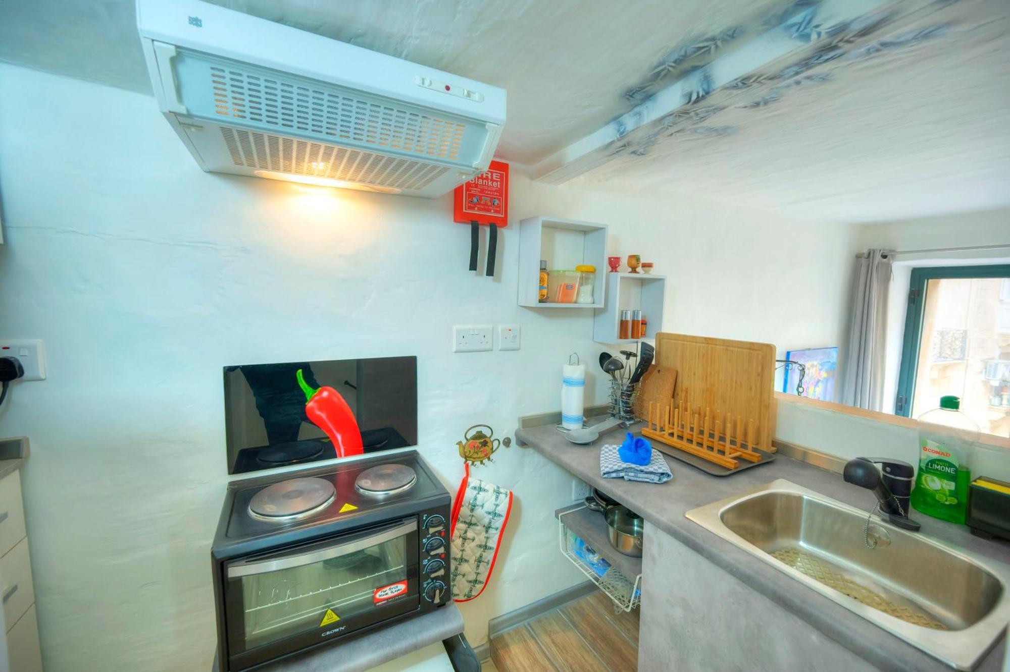 Charming 3 Storey In Centre, Ngri1-1 Apartment