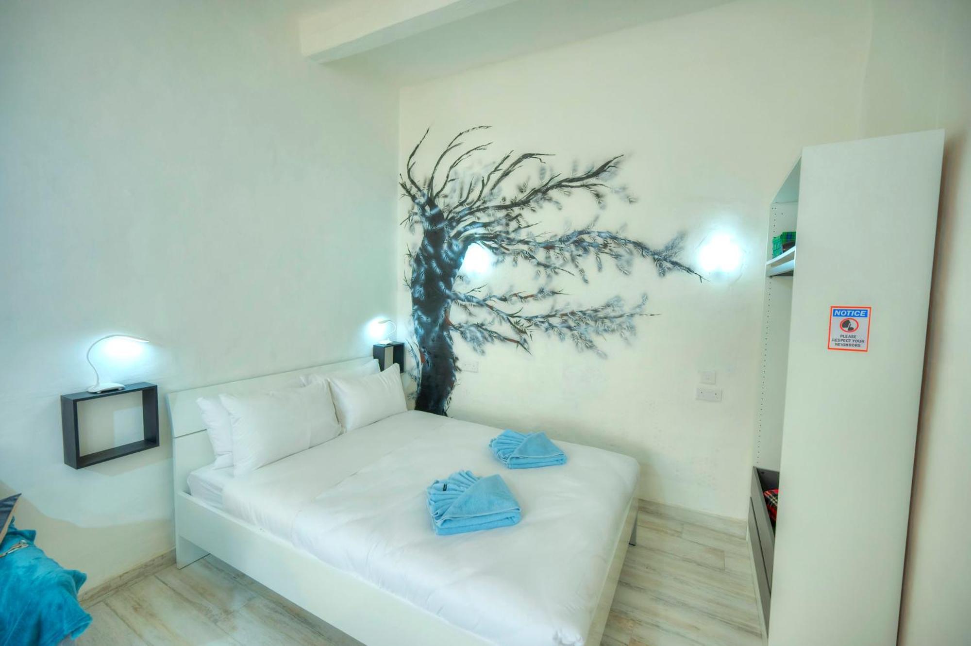 Charming 3 Storey In Centre, Ngri1-1 Valletta