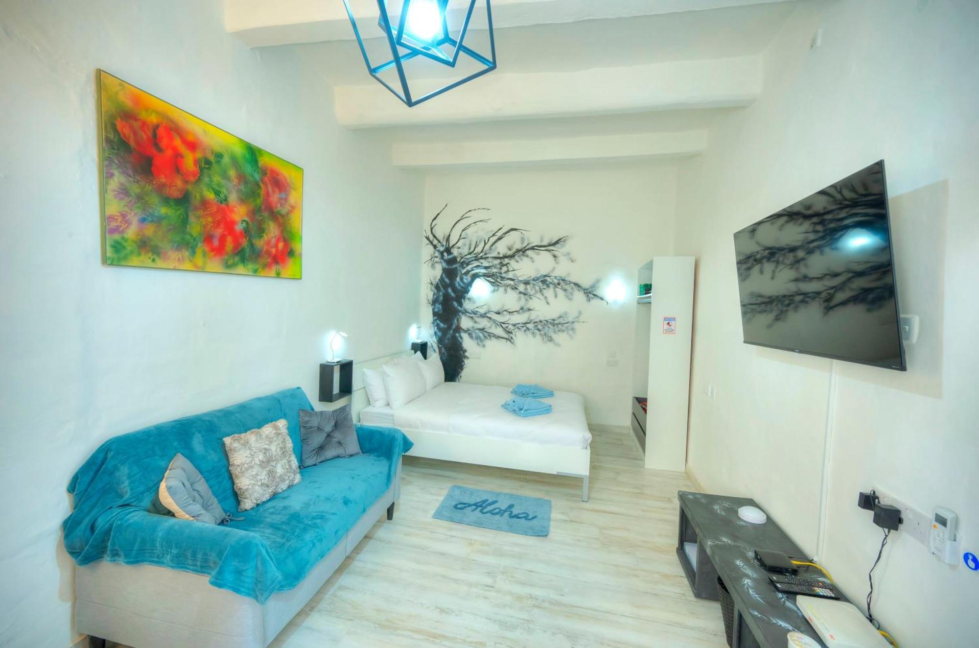 Charming 3 Storey In Centre, Ngri1-1 Apartamento *