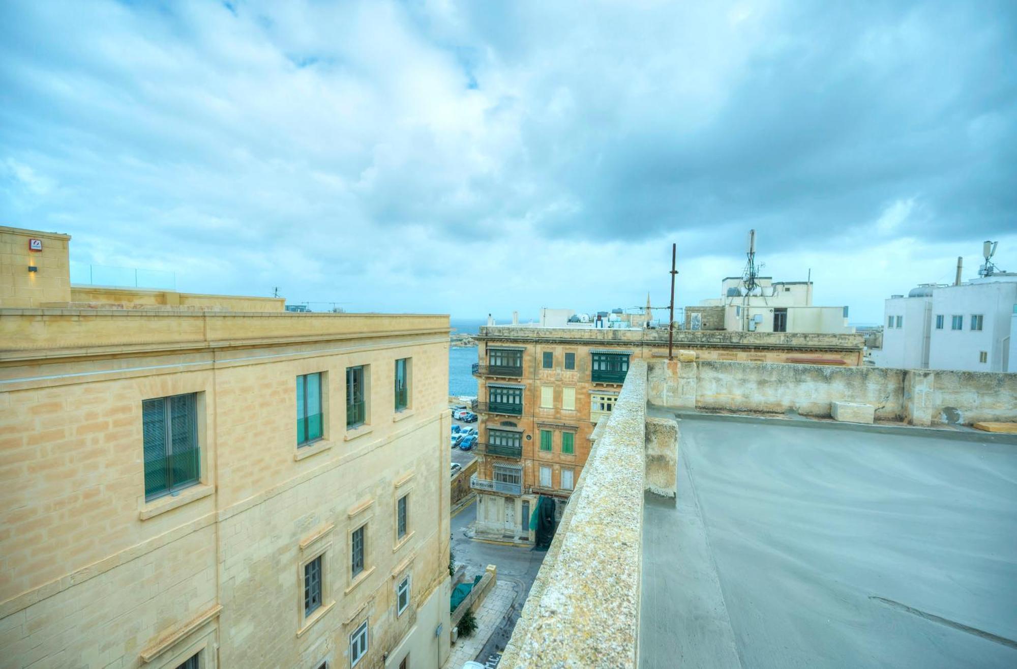 Charming 3 Storey In Centre, Ngri1-1 * Valletta