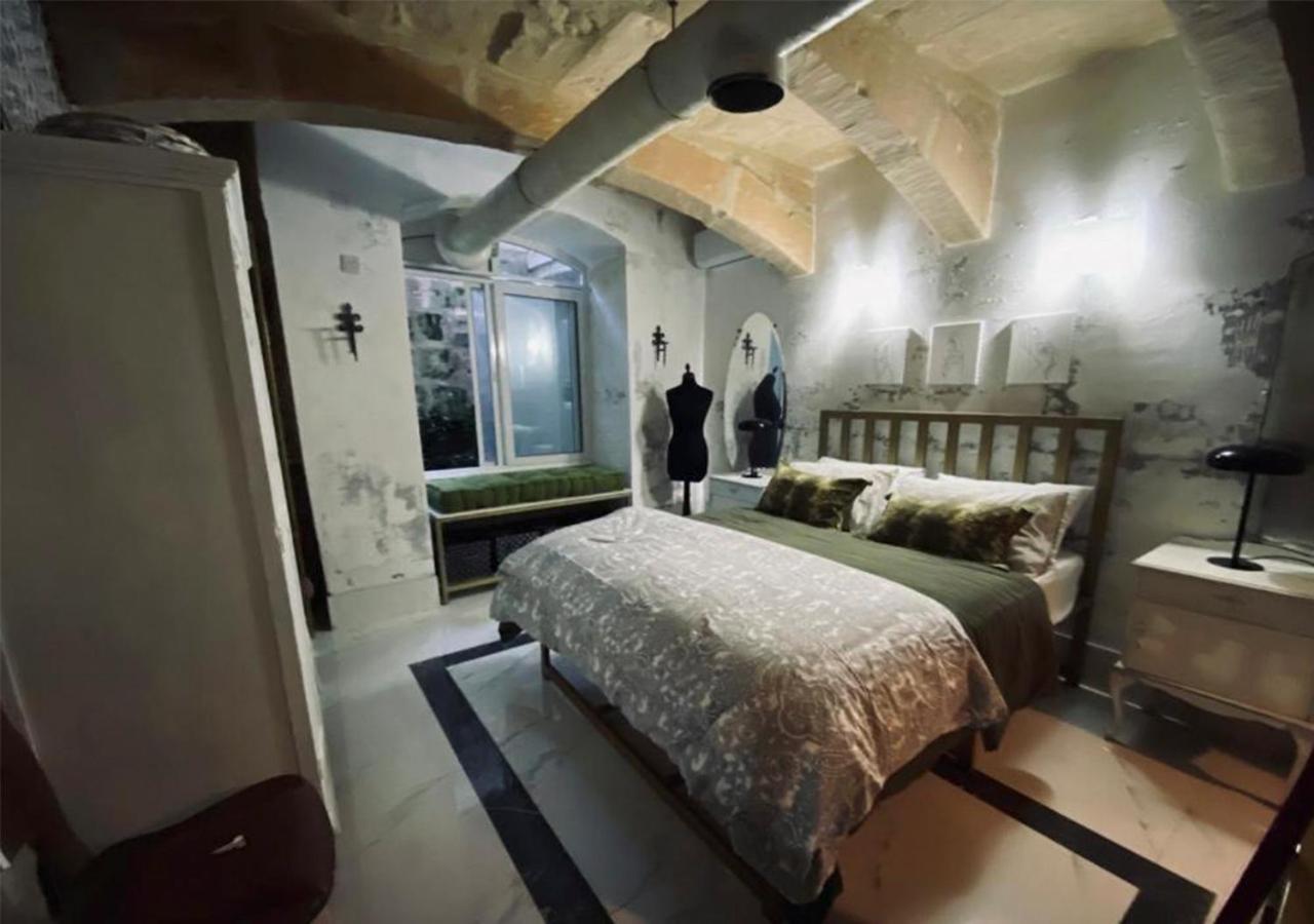 Charming Townhouse Prime Area Apartamento *