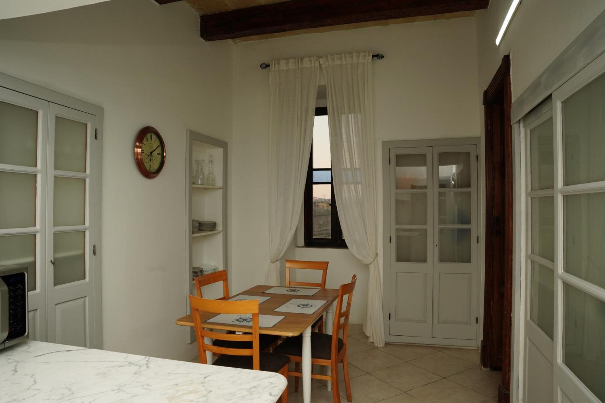 Xetto Apartment