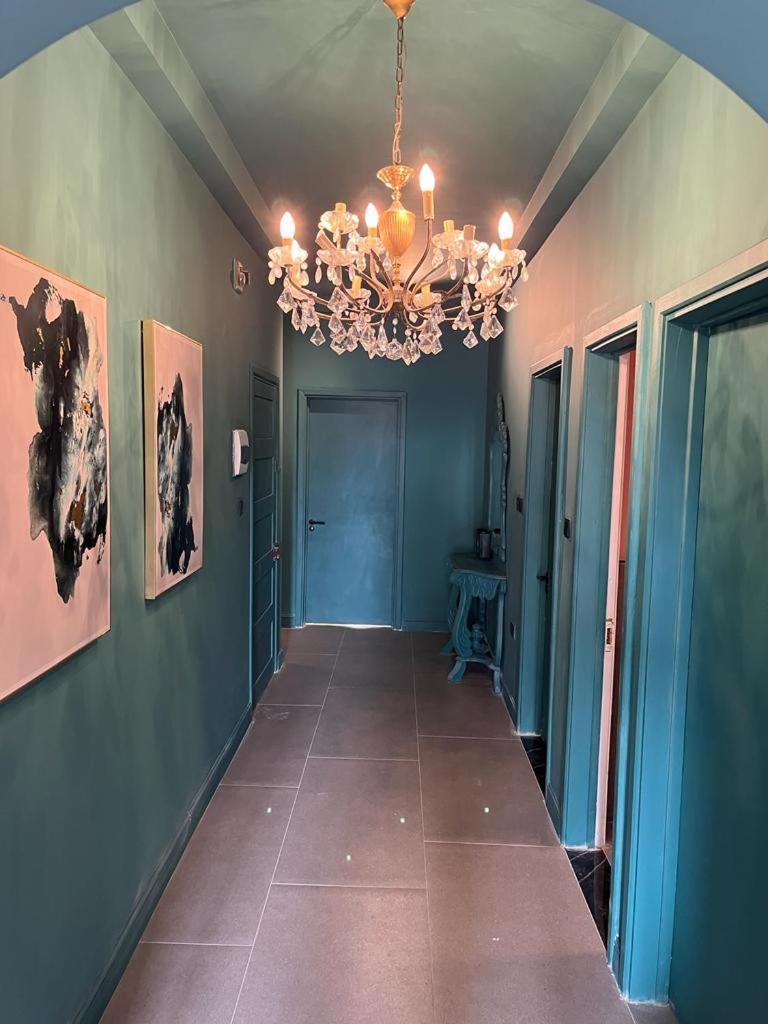 Heart, 3 * Valletta