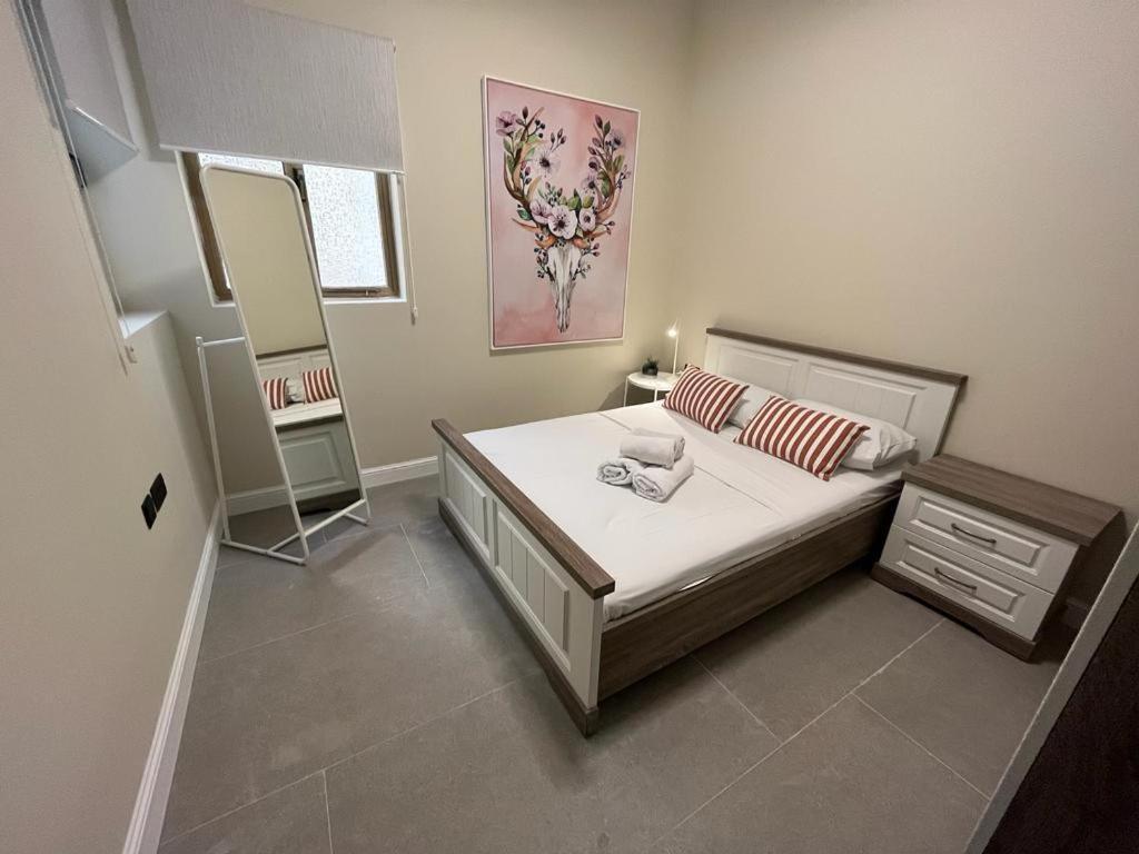 Heart, 3 Apartment *