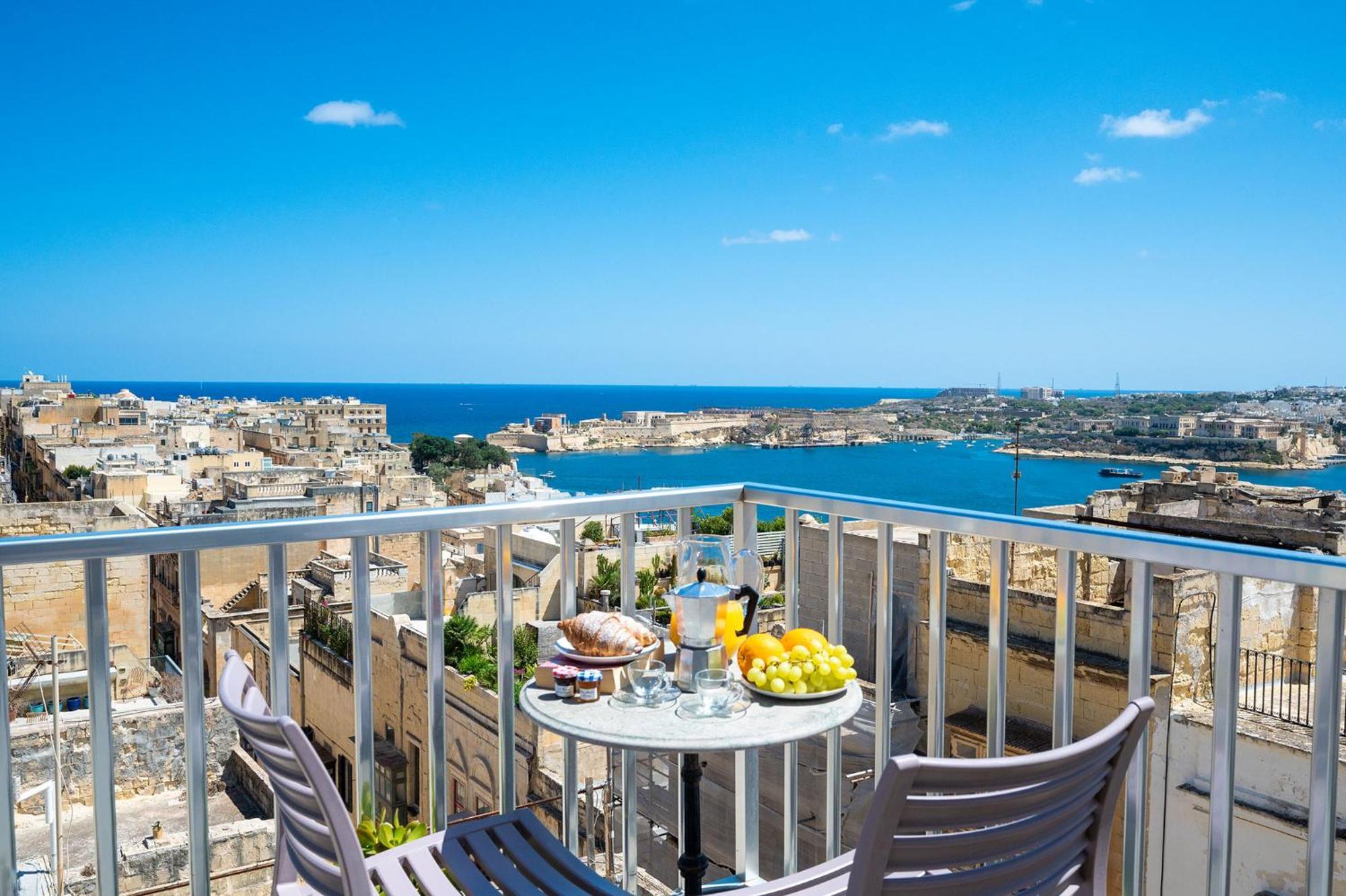 19 * Valletta