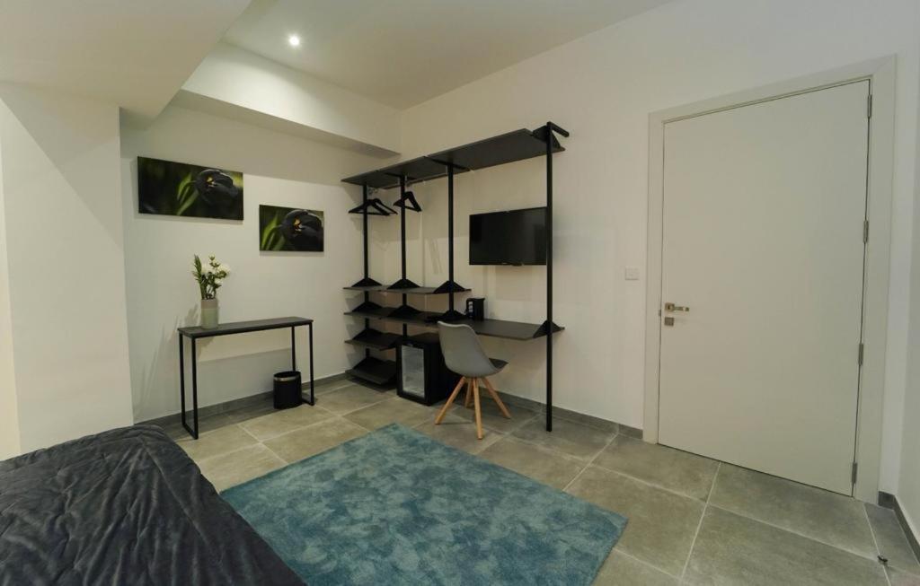 Private With Bathroom In Valletta
