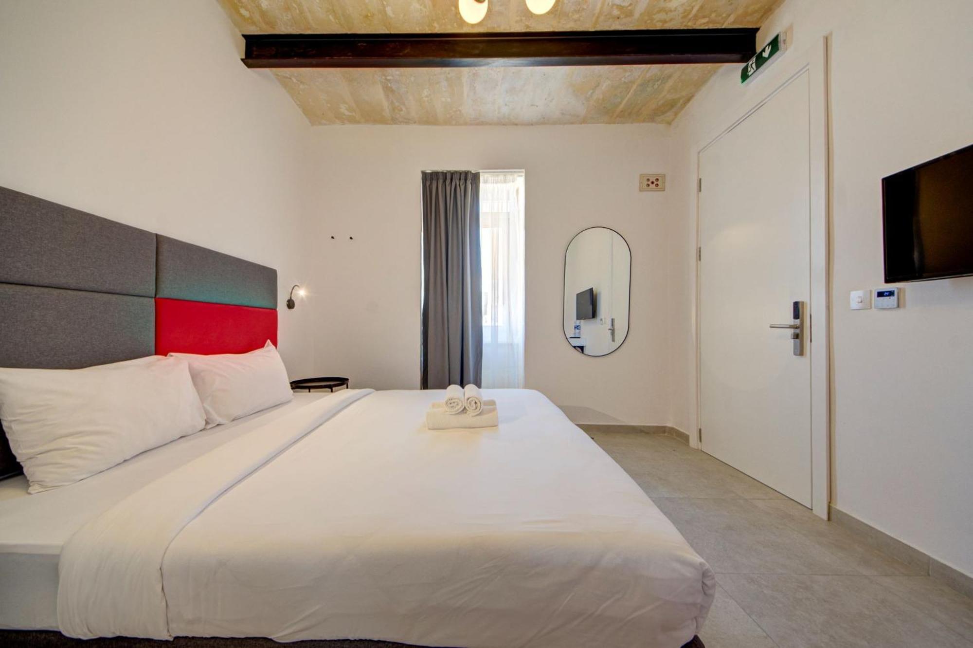 Private With Bathroom In * Valletta