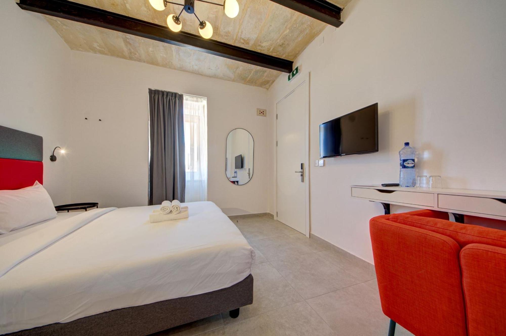Guest house Private With Bathroom In *
