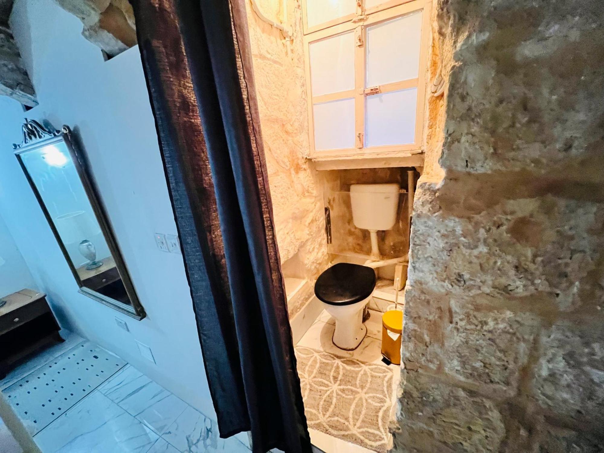 Apartamento Charming Townhouse Prime Area *