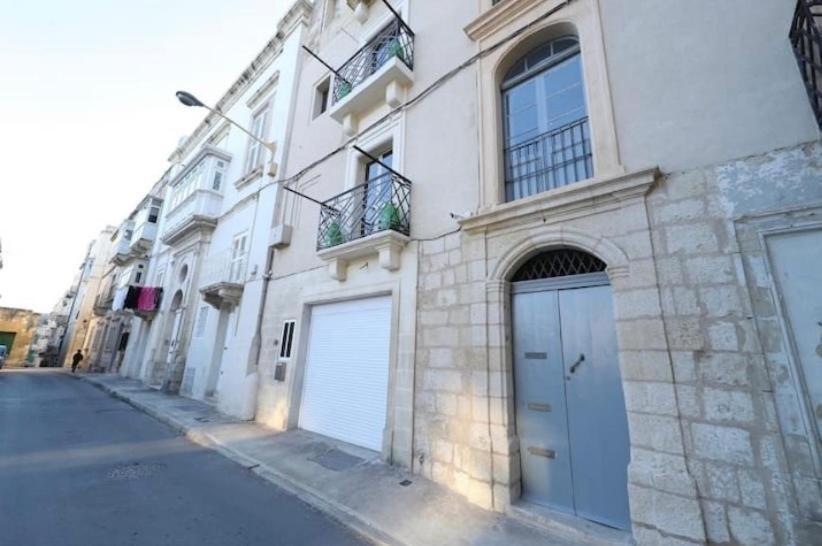 Apartment Comfy 1 Bedroom - Sun Terrace & Sea Views Gbuh1-1 Valletta