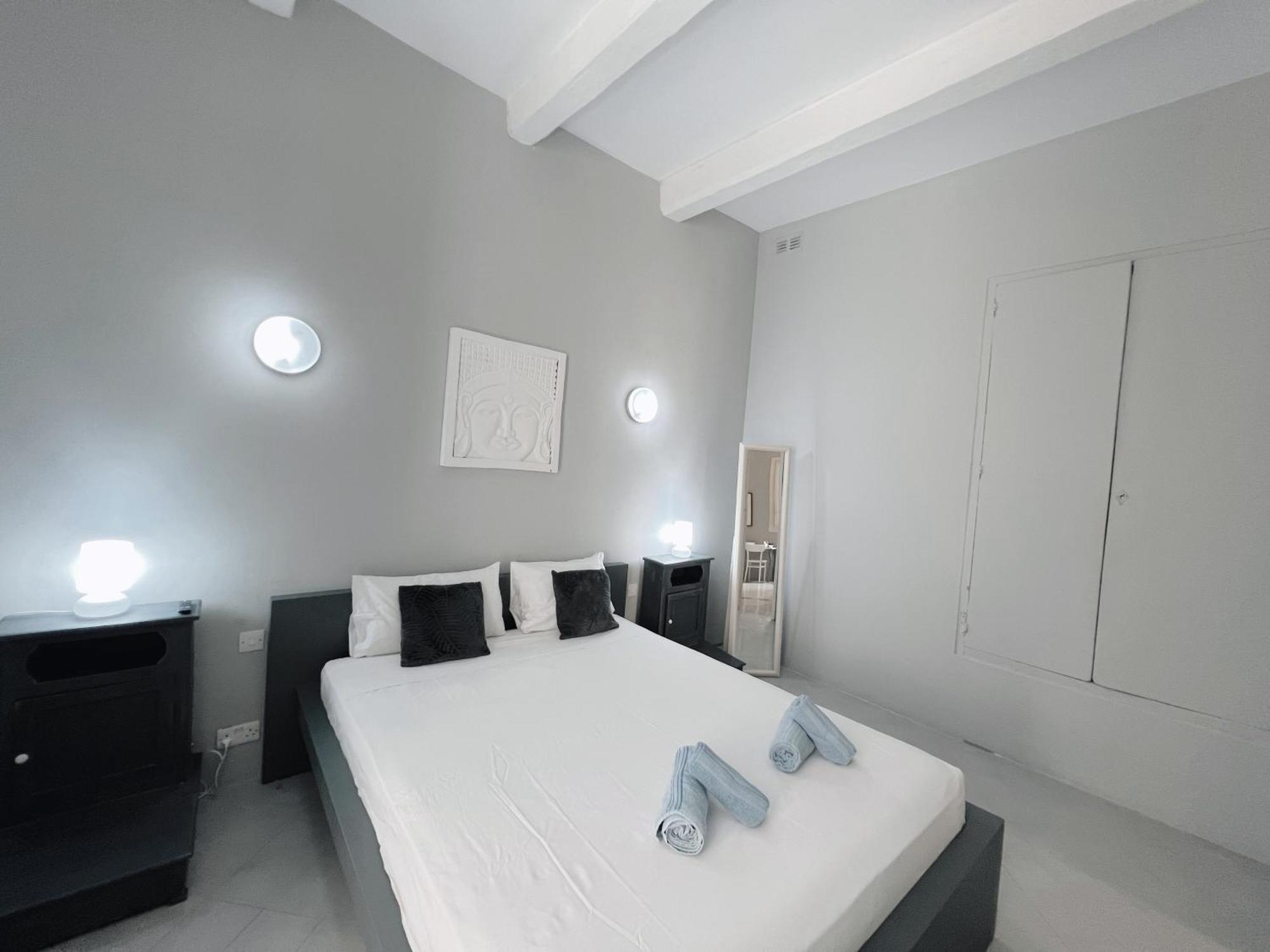 Charm El Malta - Spacious 1br Apartamento *