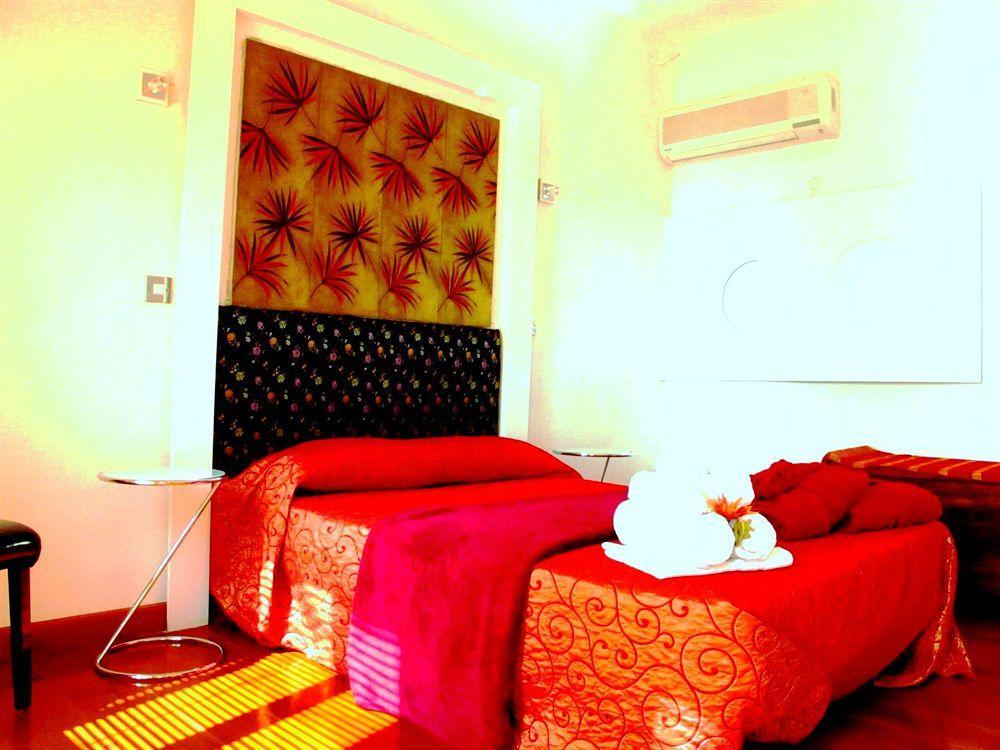 Palazzo 4*