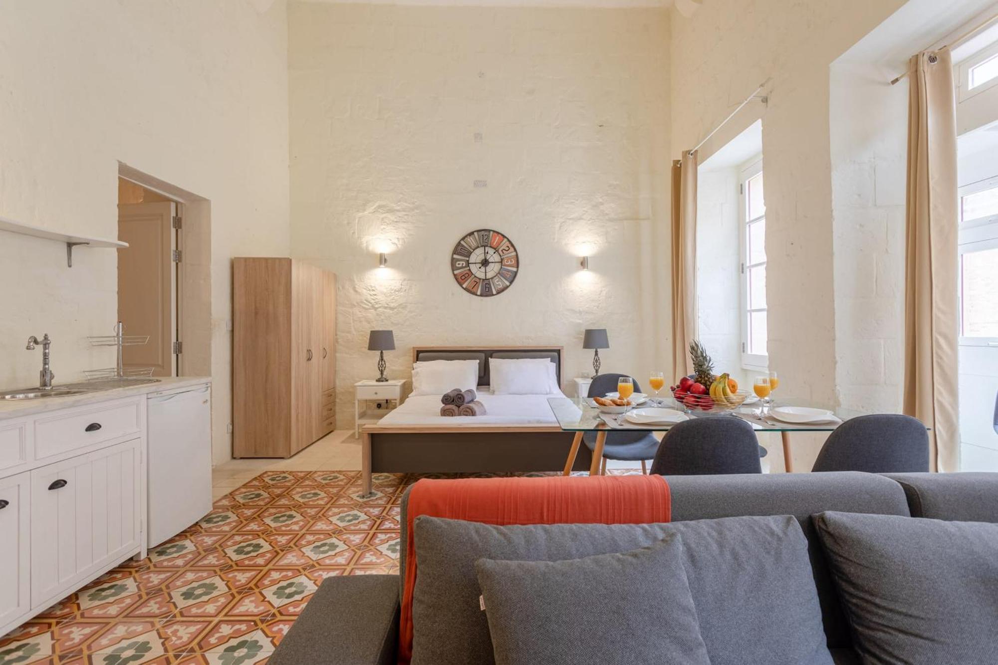 Historic Duplex - Cityapartmentstay Apartment *
