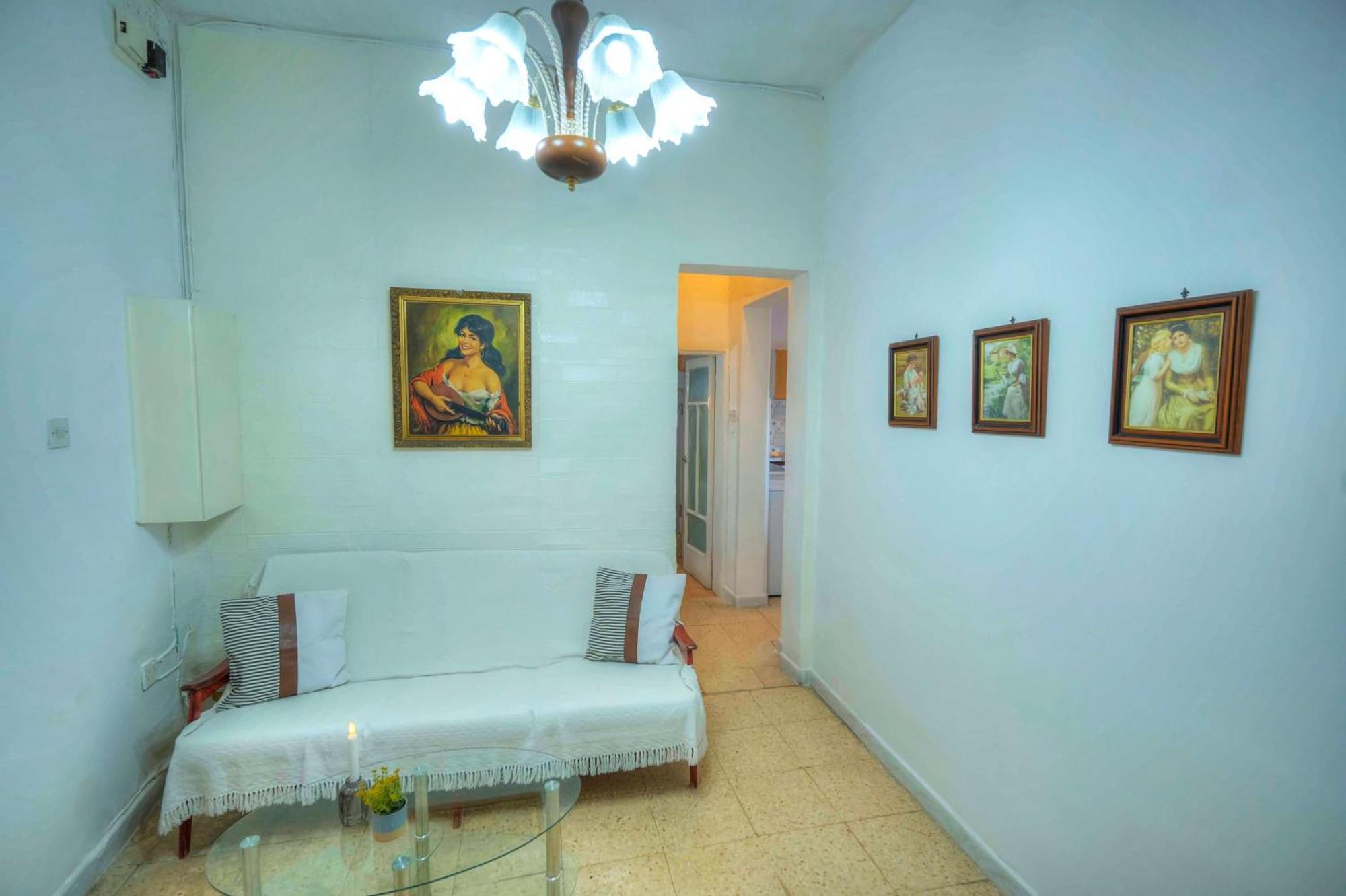 Apartment Charming One Bedroom, Sea View Balcony, Center. Valletta