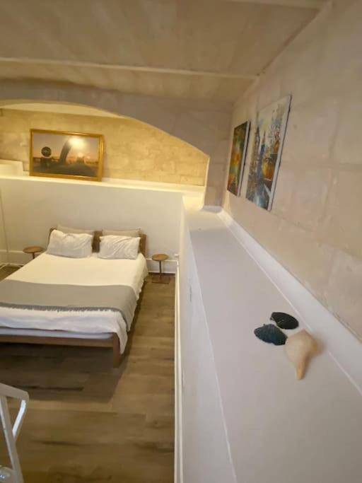 Valletta's Charming Loft Apartment *