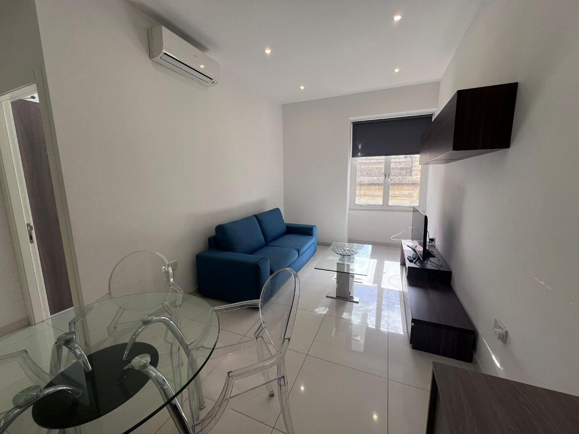 Sunny One Bedroom In Old Bakery Street *