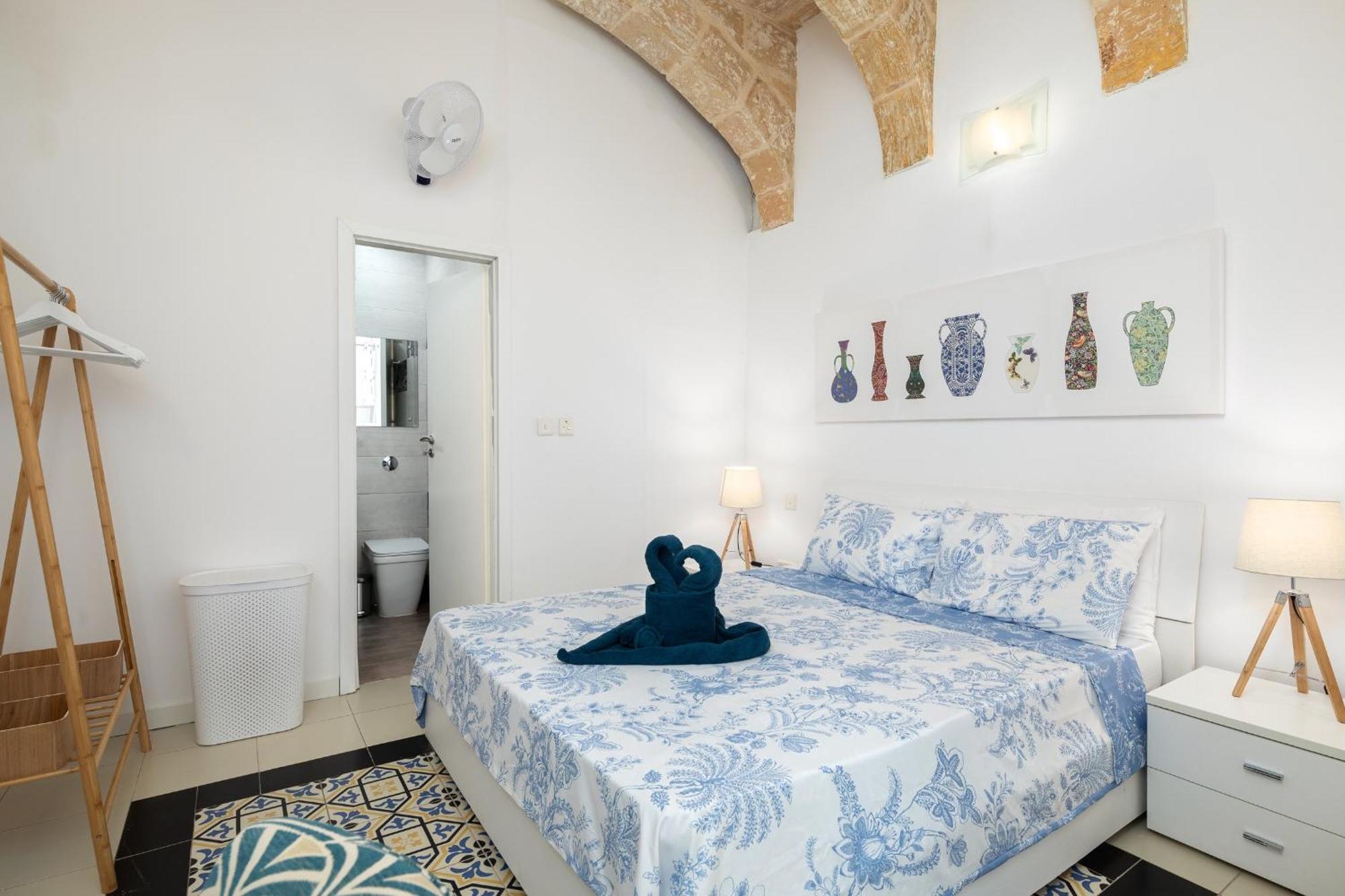 Modern Traditional With Maltese Internal Court Yard - Designed With Traditional Stone And Tiling