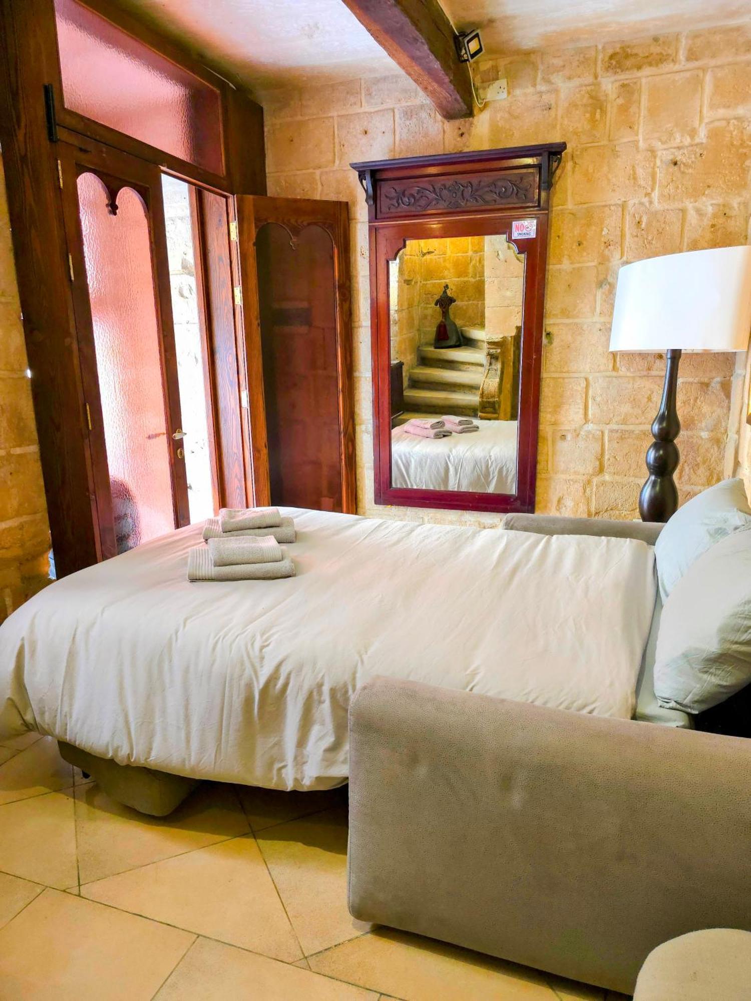 The G-house Valletta