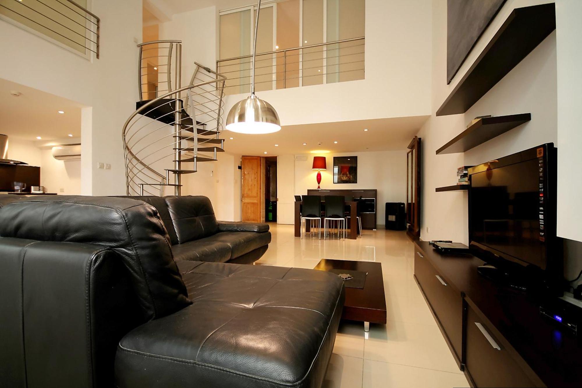 Old Mint No1 Apartment