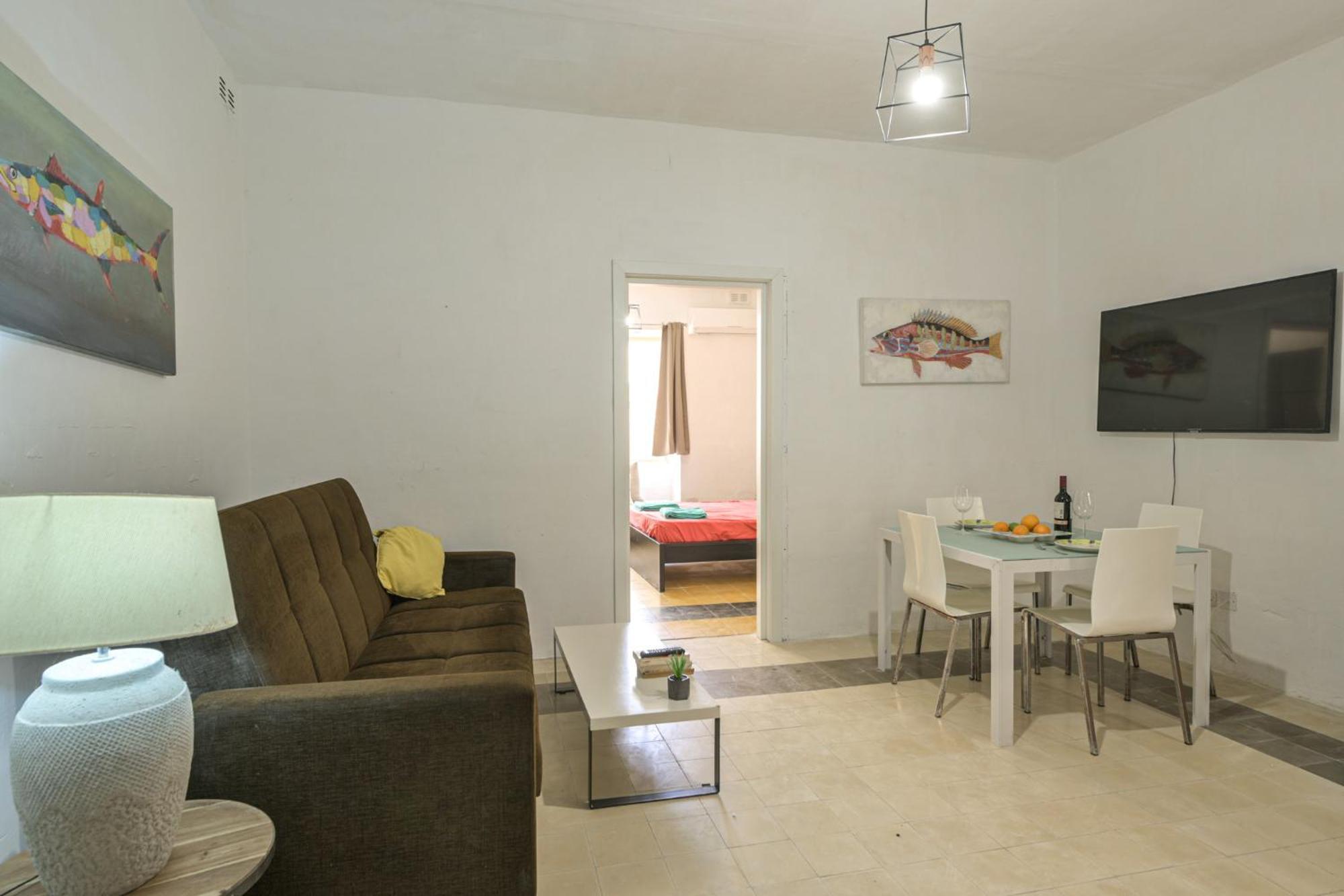 Apartment New 1 Bedroom In Centre With Terrace And Views