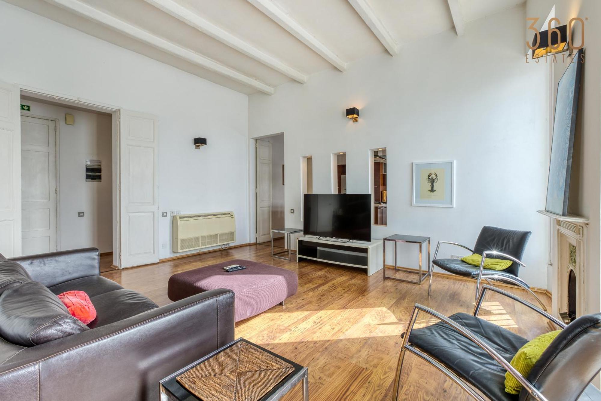 Postcard Penthouse By 360 Estates