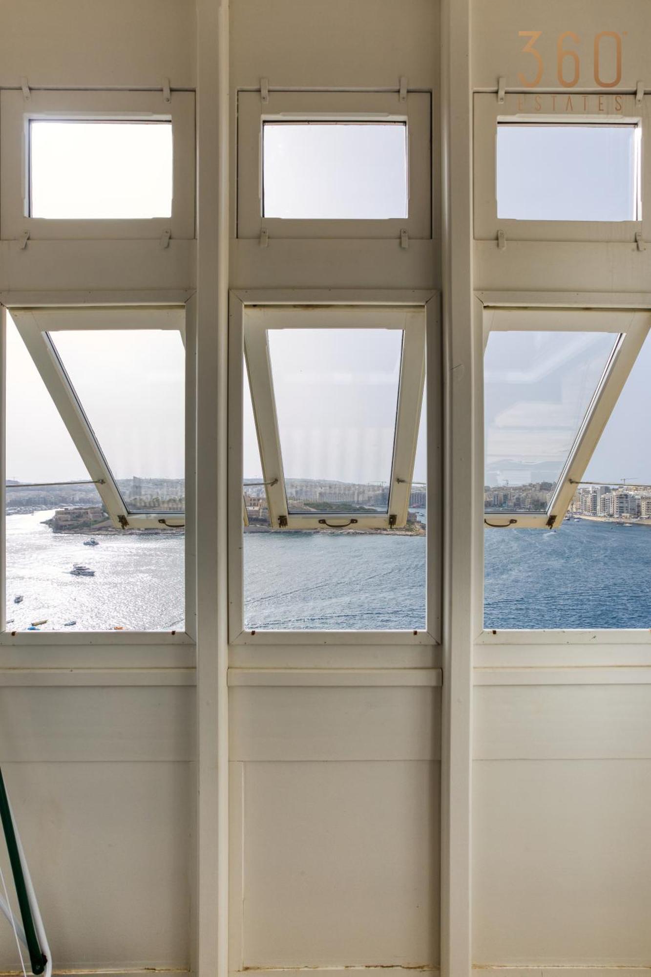 Postcard Penthouse By 360 Estates Apartment *