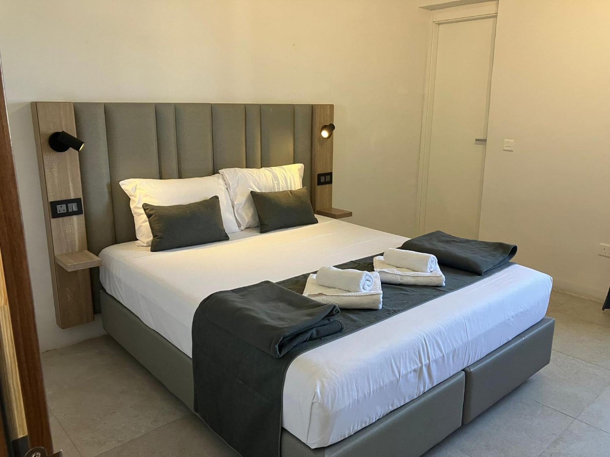 Mulberry Hotel