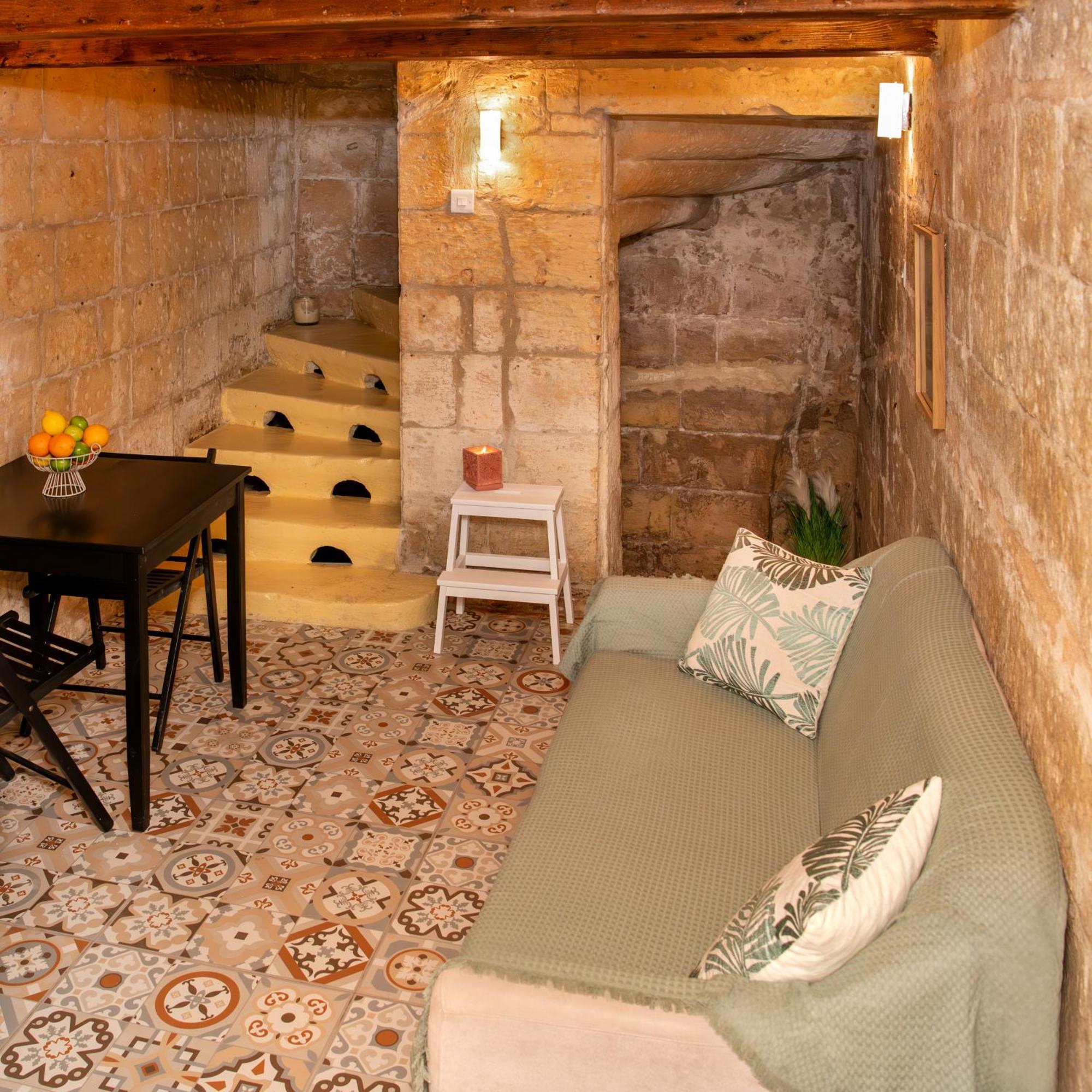 Apartment 75 St Christopher Street,