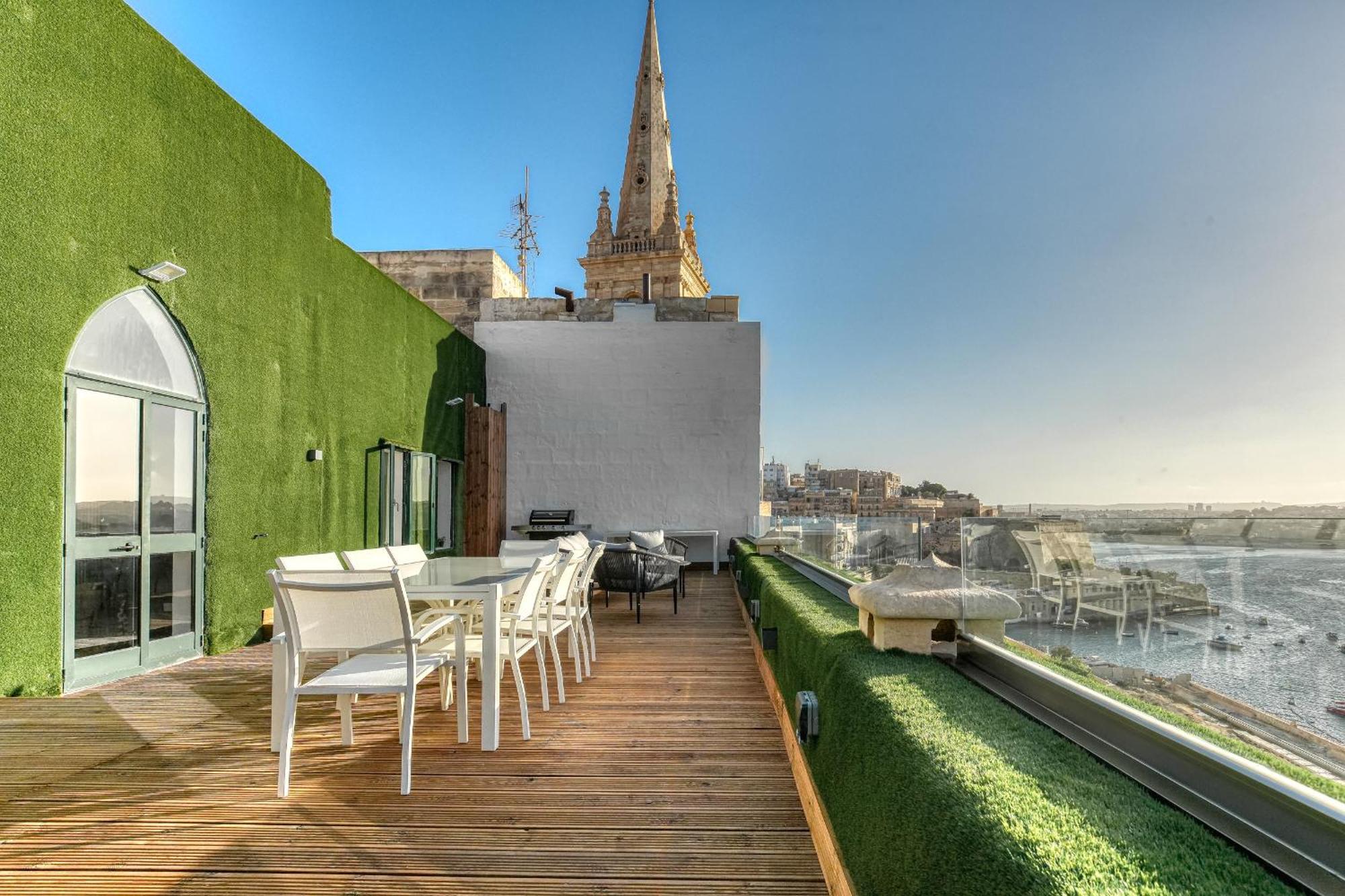 The Iconic Terrace * Valletta