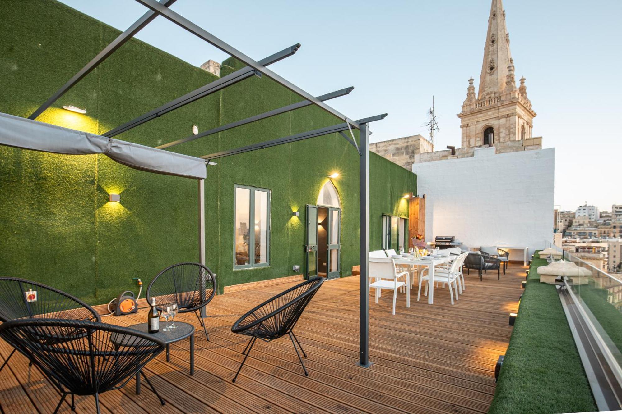 Apartment The Iconic Terrace