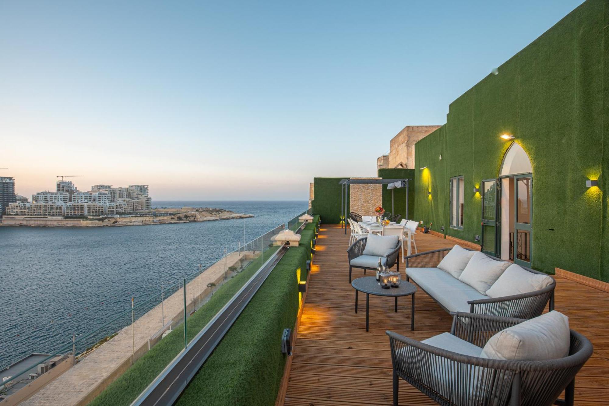 The Iconic Terrace Apartment Valletta