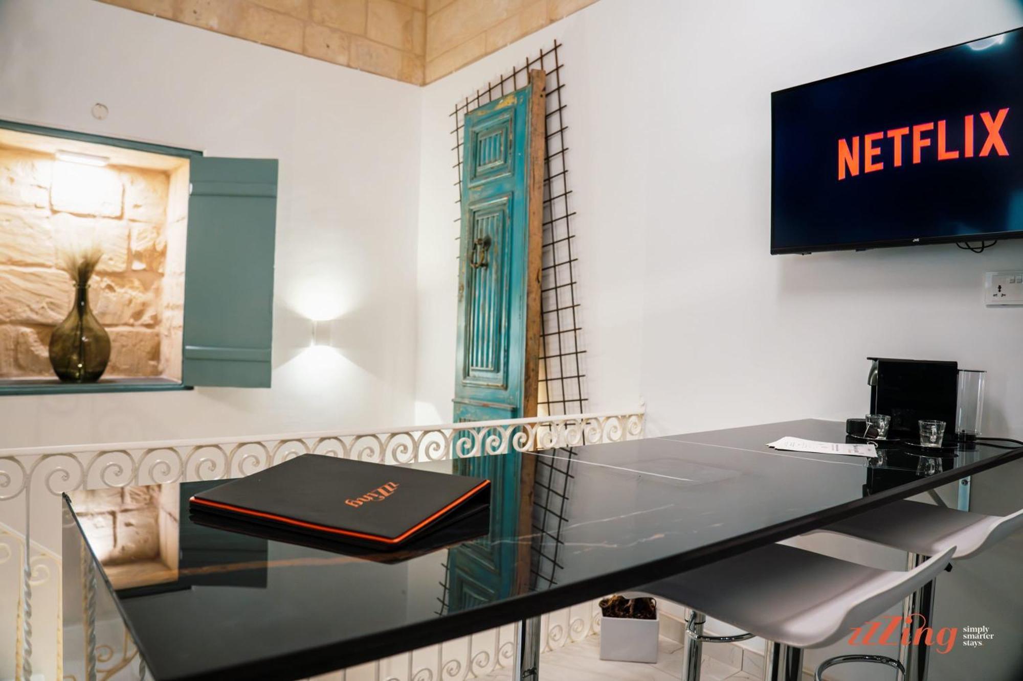A Stylish In Malta's Capital Apartment *