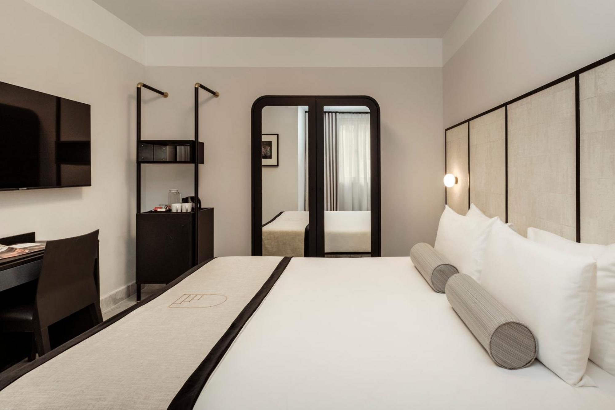 San Karlu Hotel