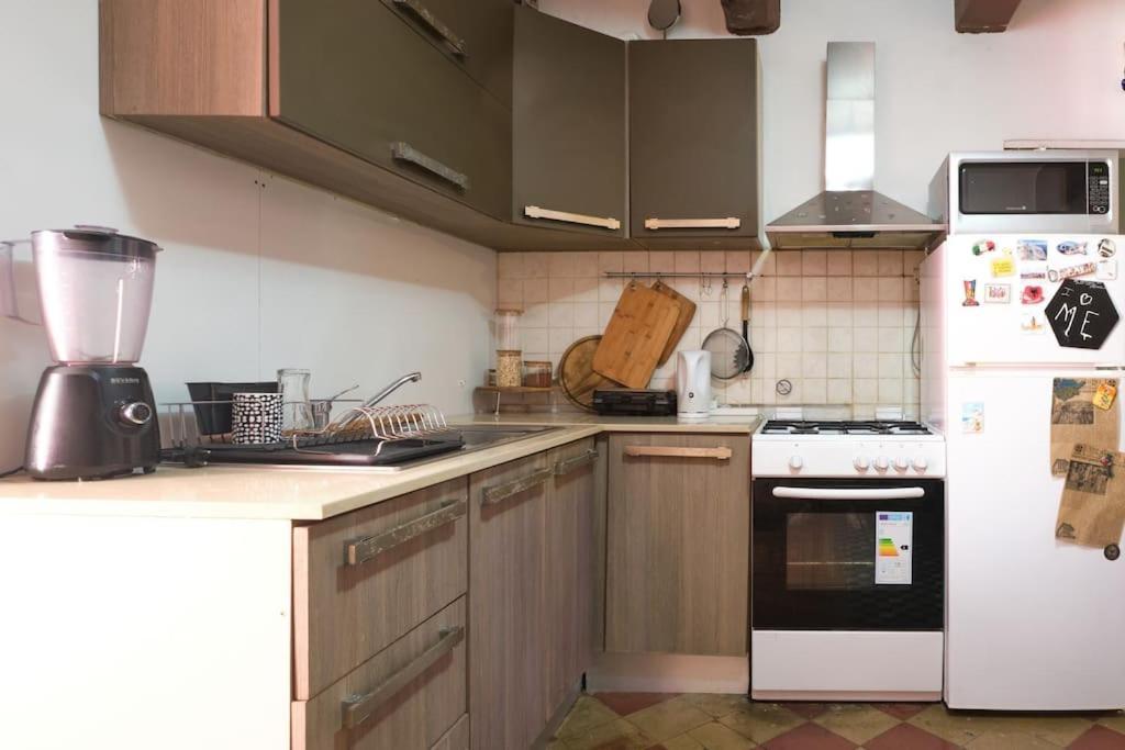 Private In Heart Of Apartment *