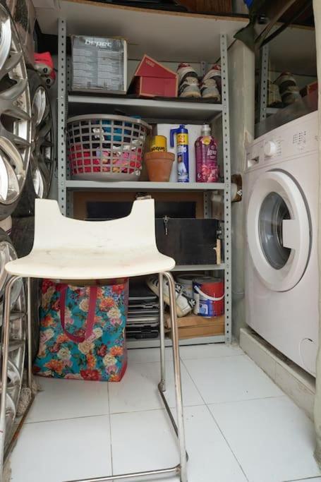 Private In Heart Of Apartment *