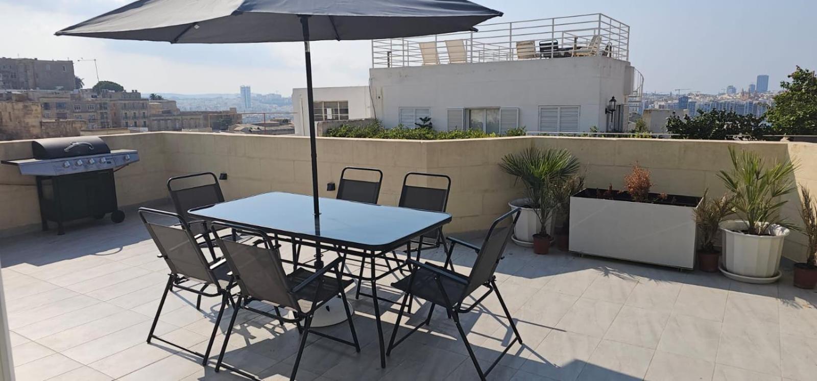 Penthouse Cathedral And Seaview Terrace Apartment