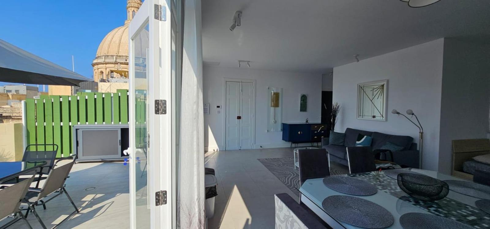 Penthouse Cathedral And Seaview Terrace *