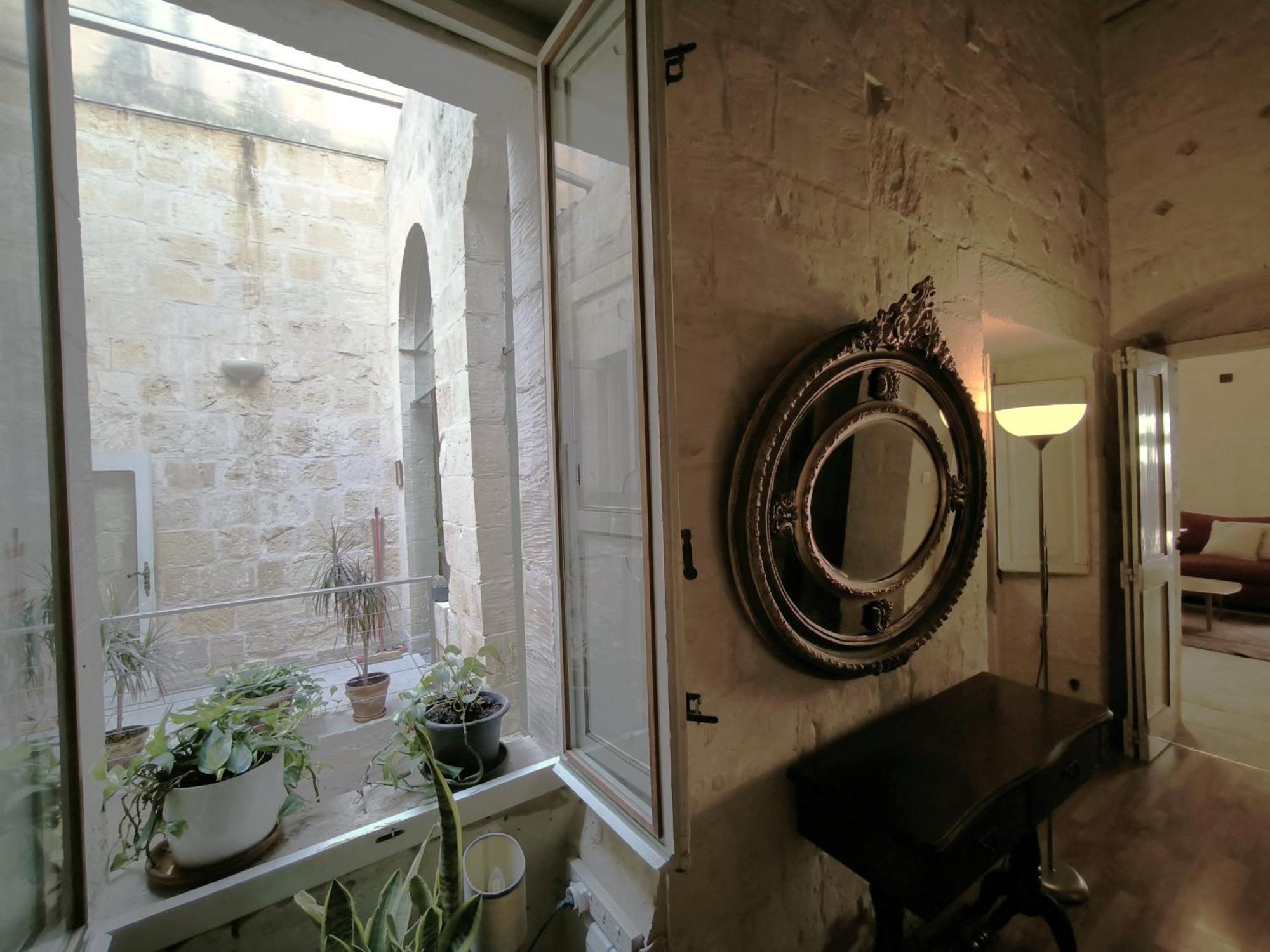 Stunning 3 Bedroom Town House Apartamento Valeta