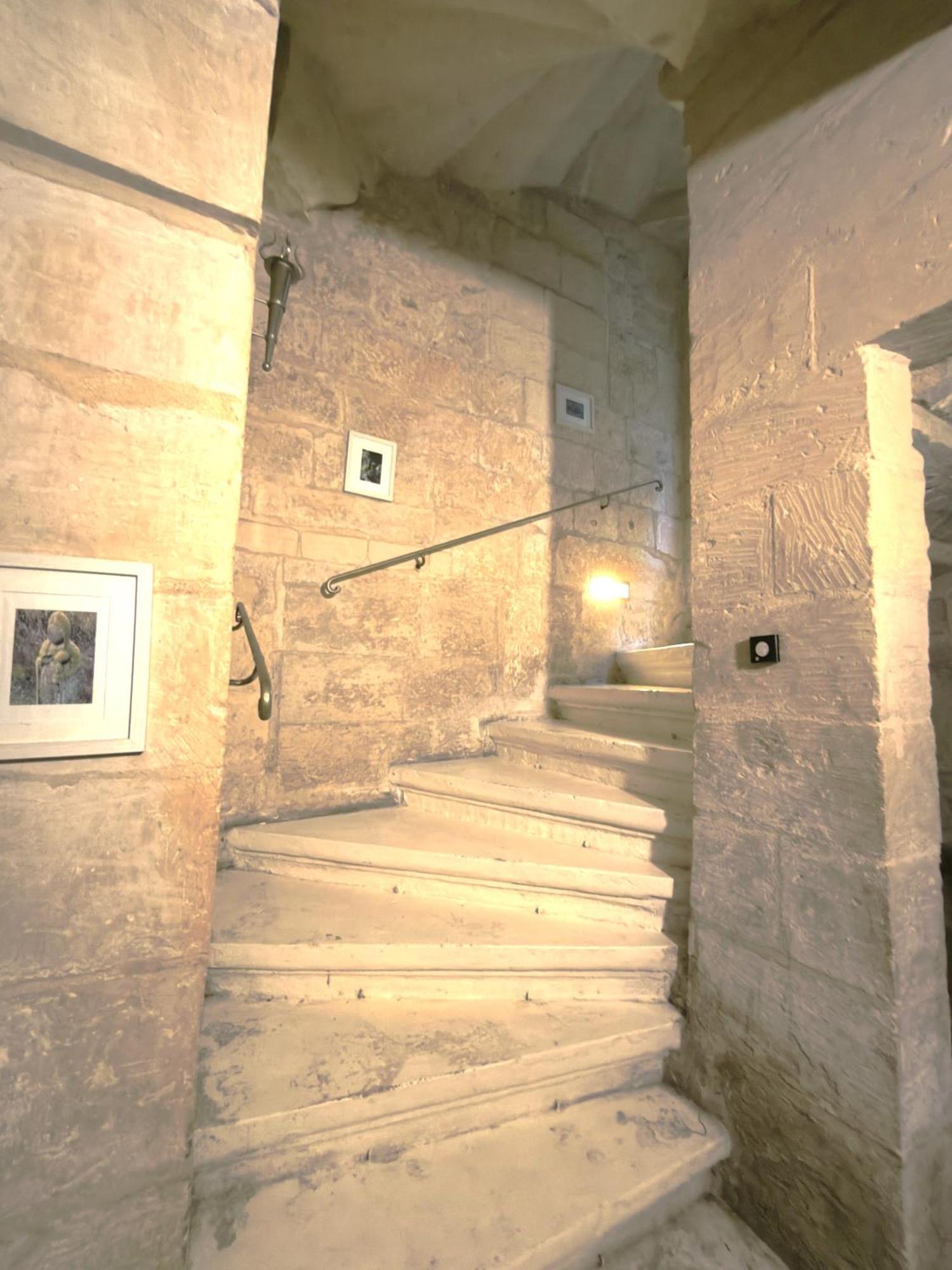 Stunning 3 Bedroom Town House Apartamento