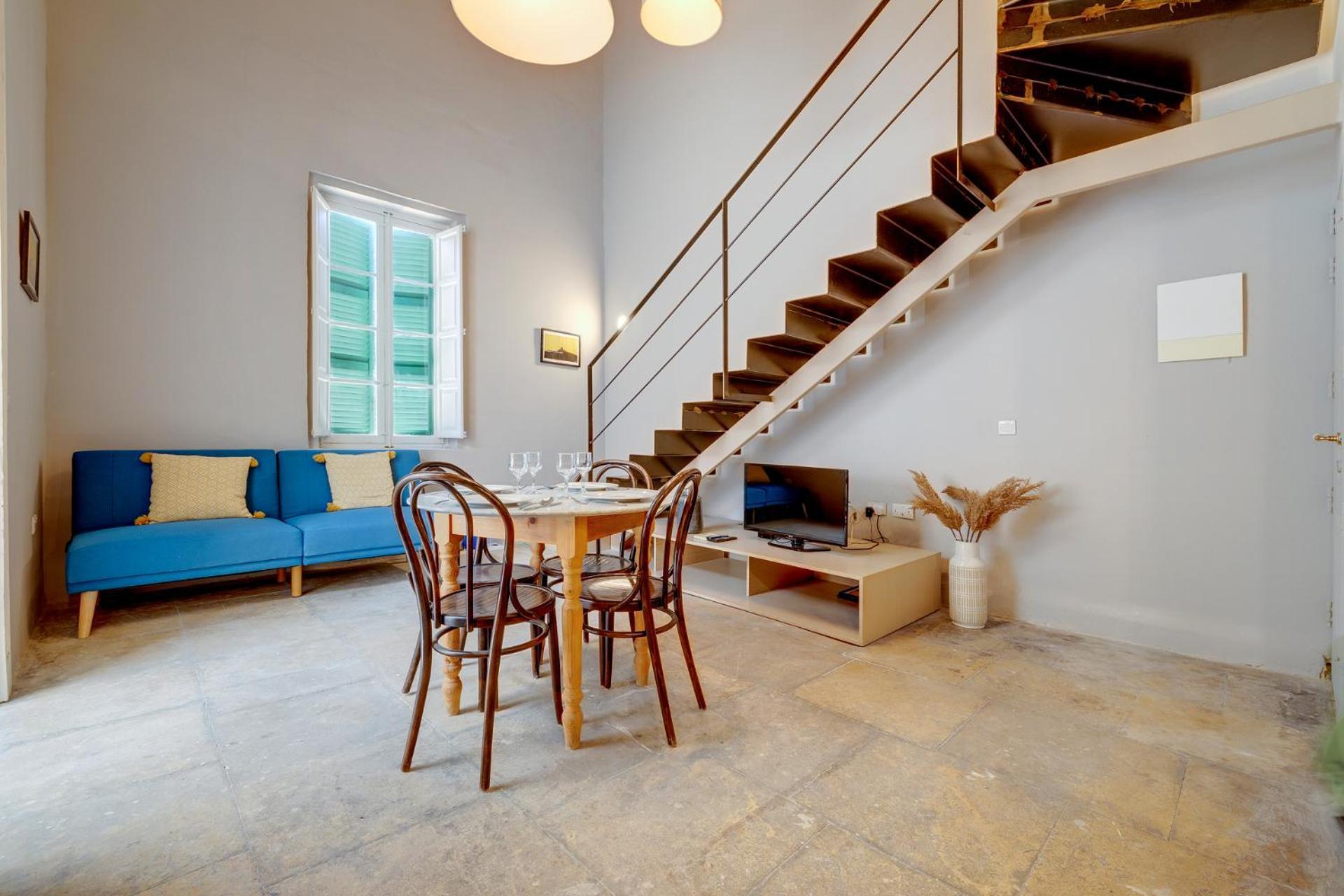 Tranquil 2 Bedroom In The Heart Of