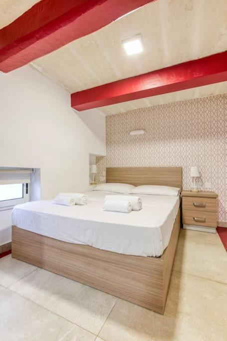 Charming, Designer 1 Bedroom Loft By 360 Estates Apartment