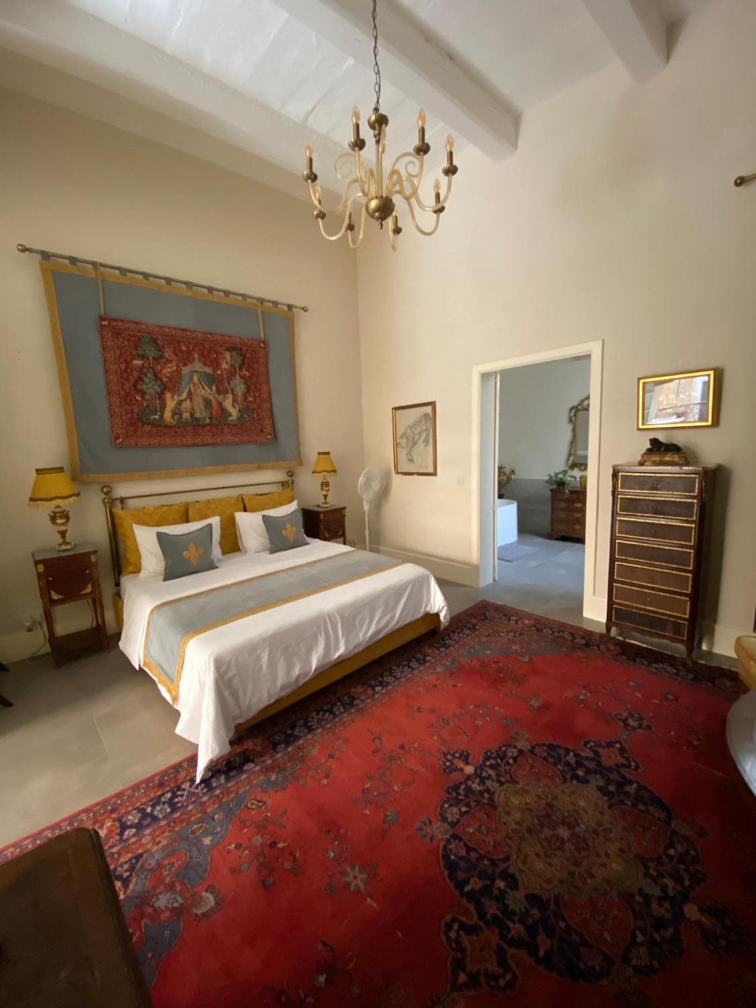 Palatial Flat Inside Bright Duplex Penthouse * Valletta