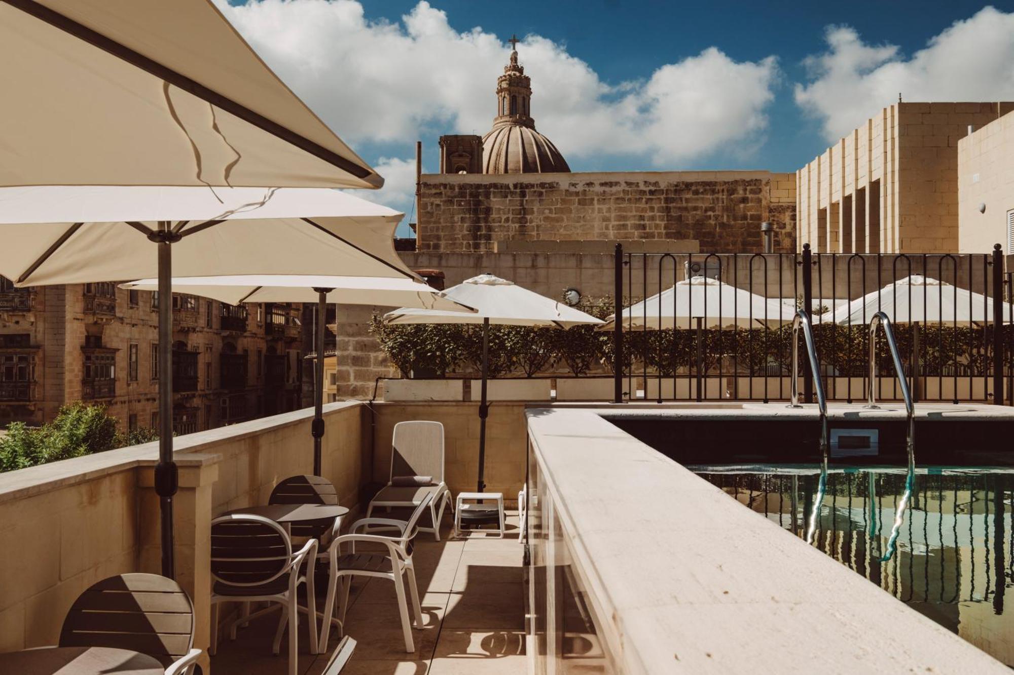 Hotel San Karlu 3*