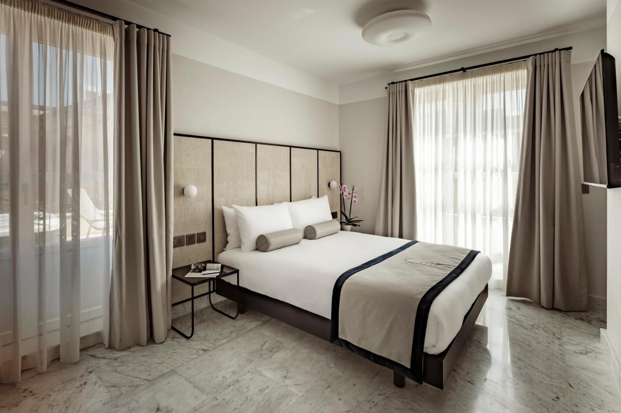 San Karlu Hotel 3*