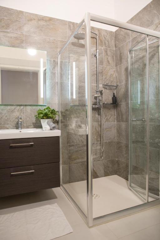 V86 - Luxury Boutique St Ursula Apartamento