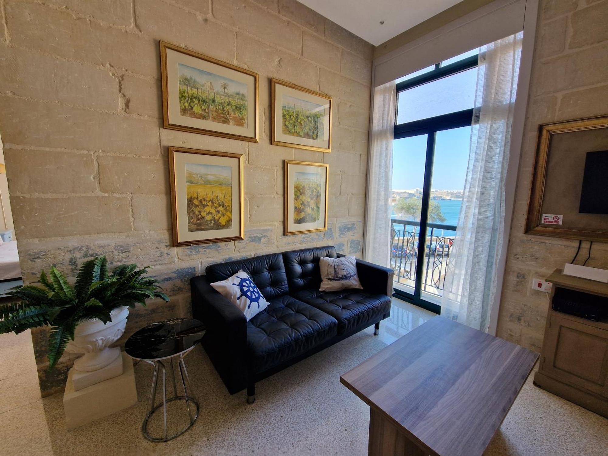 Grand Harbour View Apartamento